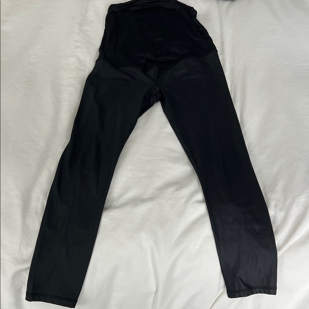 Isabel Maternity Shiny Black Leggings Size Small